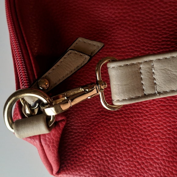 CHARMING CHARLIE - Picture 3 of 5